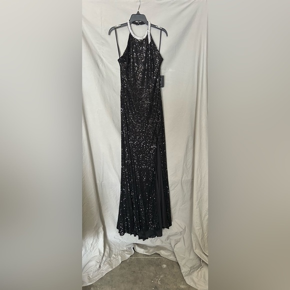 Mac Duggal 26943 NWT SEQUINED HIGH NECK RHINESTONE TRIM COLUMN GOWN - Picture 5 of 9